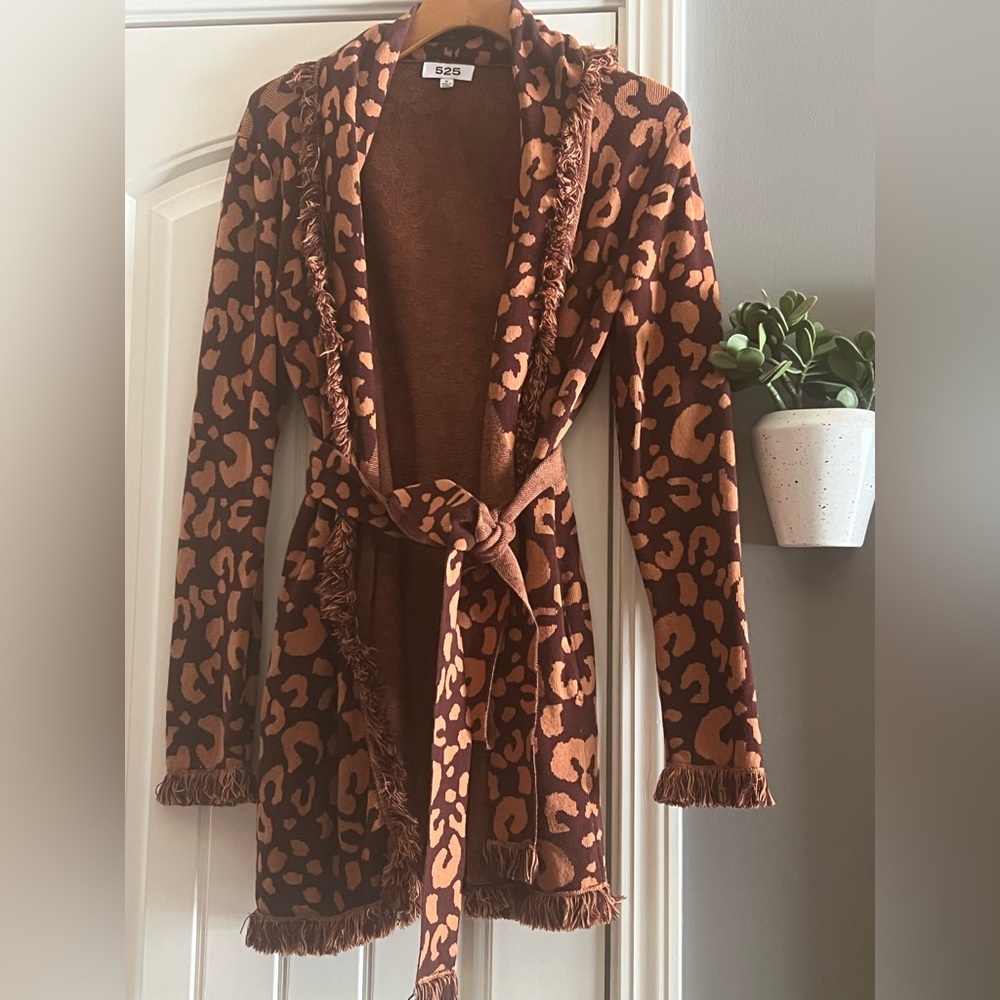 Like new! 525 America leopard sweater.